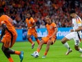 星空体育官网入口-欧国联比赛小组较量，荷兰压制对手