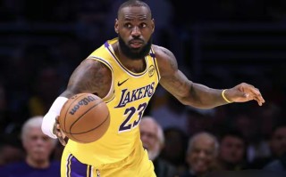 星空体育官网入口-热火客场惨败湖人，遭遇三连败