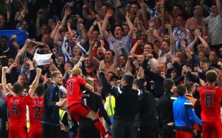 星空体育app-狼队主场激战伯恩茅斯，争夺积分激烈