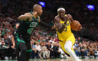 星空体育app-步行者主控回归首秀助球队逆转太阳