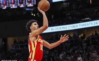 星空体育官网入口-火箭新秀表现抢眼，球队季后赛前景看好