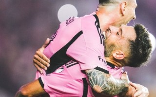 星空体育app-巴萨前锋苏亚雷斯助攻梅西破门