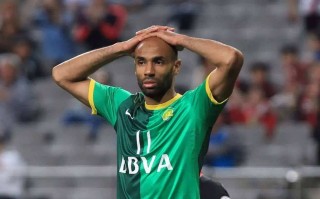 星空体育app-实力对决，双雄争雄难分高下