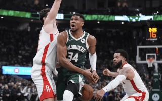 星空体育官网入口-公牛战胜雄鹿，晋级东部半决赛将对阵热火