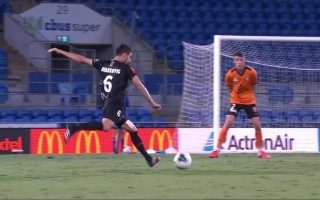 星空体育官网-达沃城主场大胜，重返积分榜前列