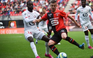 星空体育-法兰克福客场踢平对手，保持不败记录