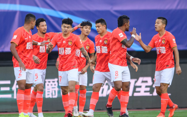 星空体育-恒大力克前锋,取得关键三分-第2张图片-星空体育官方网站 星空体育-恒大力克前锋,取得关键三分-第2张图片-星空体育官方网站