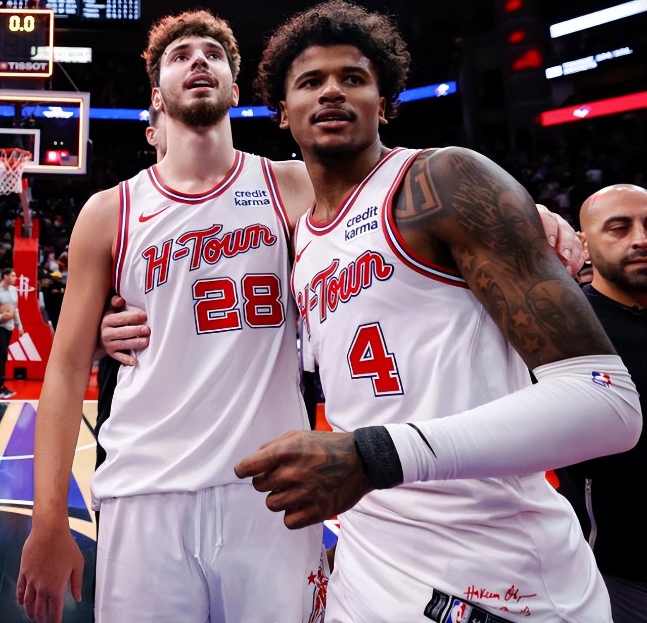 星空体育官网入口-火箭队选秀控卫因膝伤停赛,球队深陷对手压力下-第1张图片-星空体育官方网站 星空体育官网入口-火箭队选秀控卫因膝伤停赛,球队深陷对手压力下-第1张图片-星空体育官方网站