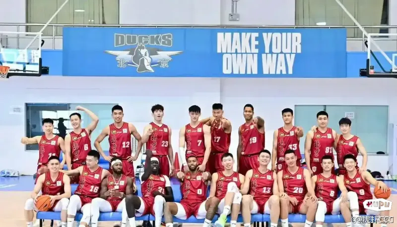 星空体育-明星球员在生涯最高得分中引领球队-第2张图片-星空体育官方网站 星空体育-明星球员在生涯最高得分中引领球队-第2张图片-星空体育官方网站