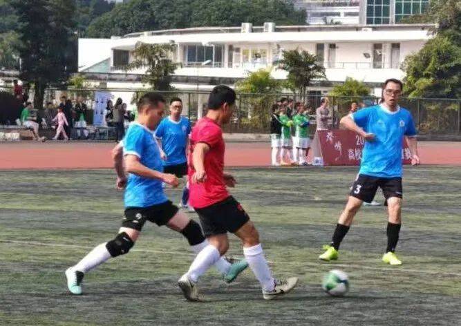 星空体育-球队在比赛中展现出了团结协作的力量-第1张图片-星空体育官方网站 星空体育-球队在比赛中展现出了团结协作的力量-第1张图片-星空体育官方网站