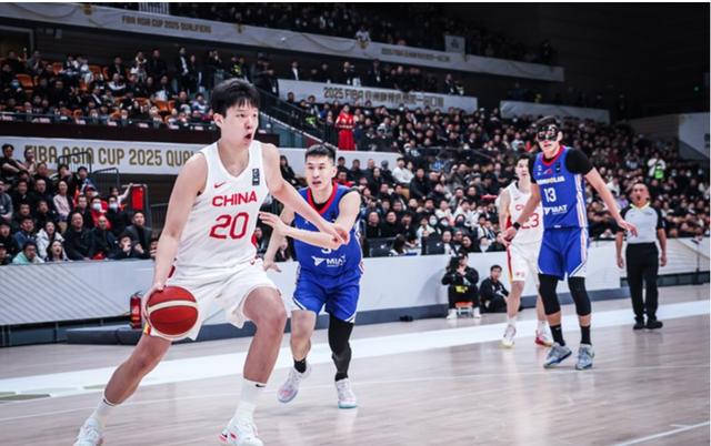 星空体育app-新秀登场：中国队新人助力夺冠大胜-第2张图片-星空体育官方网站