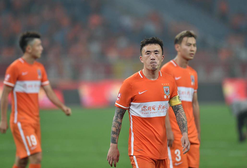 星空体育-主力中场因伤缺席，球队迎来困难-第1张图片-星空体育官方网站