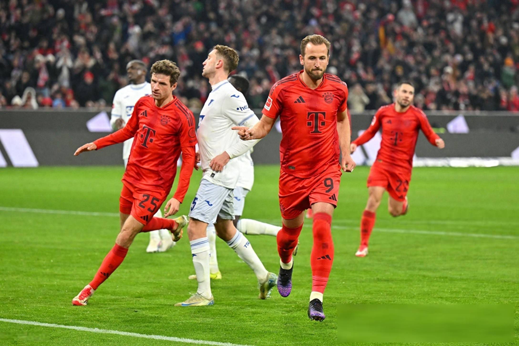 星空体育官方网站-拜仁主场大胜,锁定八强资格!-第1张图片-星空体育官方网站 星空体育官方网站-拜仁主场大胜,锁定八强资格!-第1张图片-星空体育官方网站