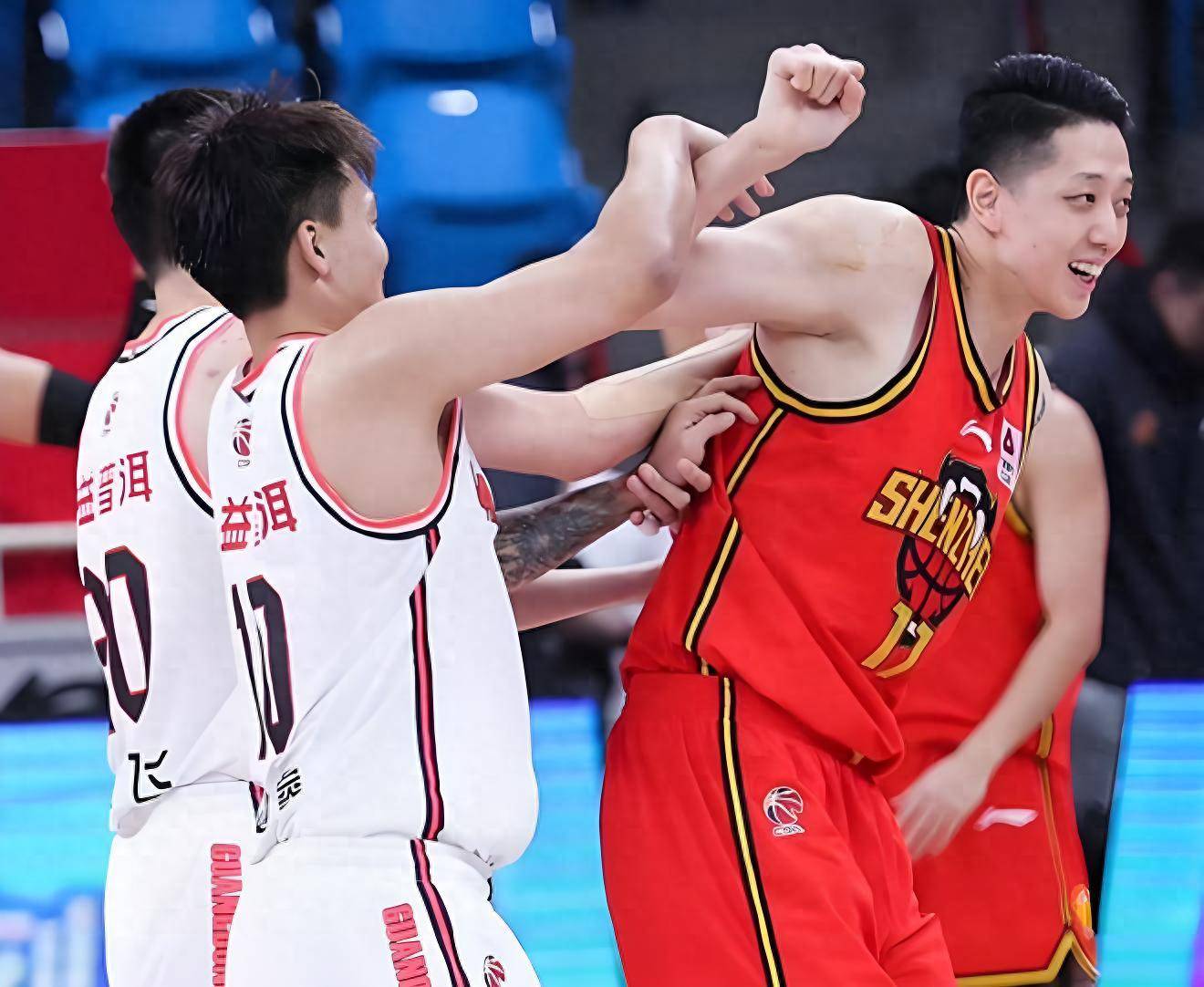 星空体育-马宗鹏率队大捷,汕头峯格主场3比0击败广州飞鸿-第2张图片-星空体育官方网站 星空体育-马宗鹏率队大捷,汕头峯格主场3比0击败广州飞鸿-第2张图片-星空体育官方网站