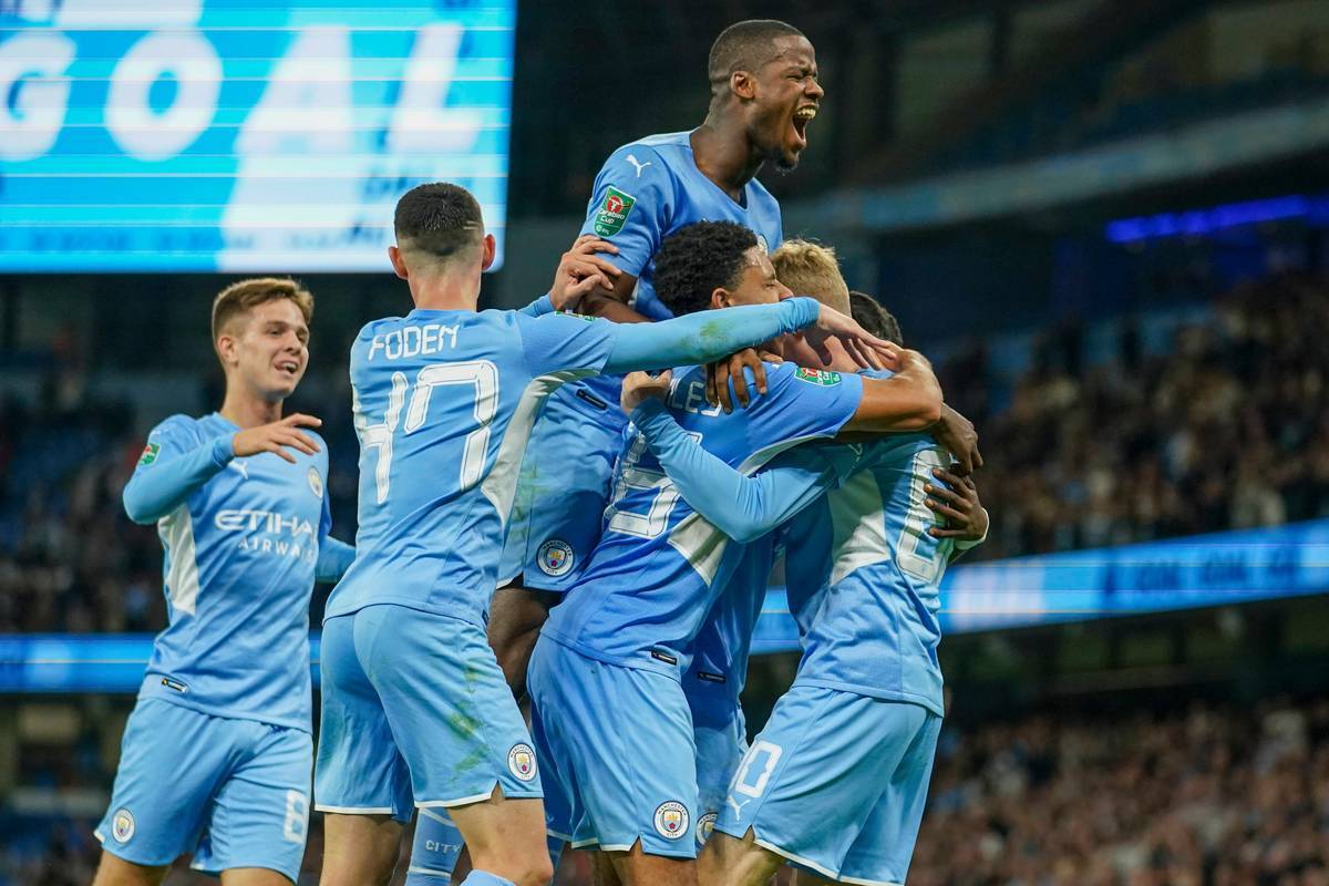 星空体育官网入口-曼联主场逼平伯恩利，难以破局-第1张图片-星空体育官方网站