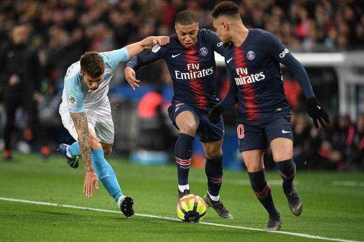 星空体育-巴黎圣日耳曼主场大胜霍芬海姆,领跑积分榜-第2张图片-星空体育官方网站 星空体育-巴黎圣日耳曼主场大胜霍芬海姆,领跑积分榜-第2张图片-星空体育官方网站