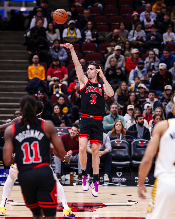 星空体育官网入口-步行者靠体能搏命击败公牛三分连扳-第2张图片-星空体育官方网站