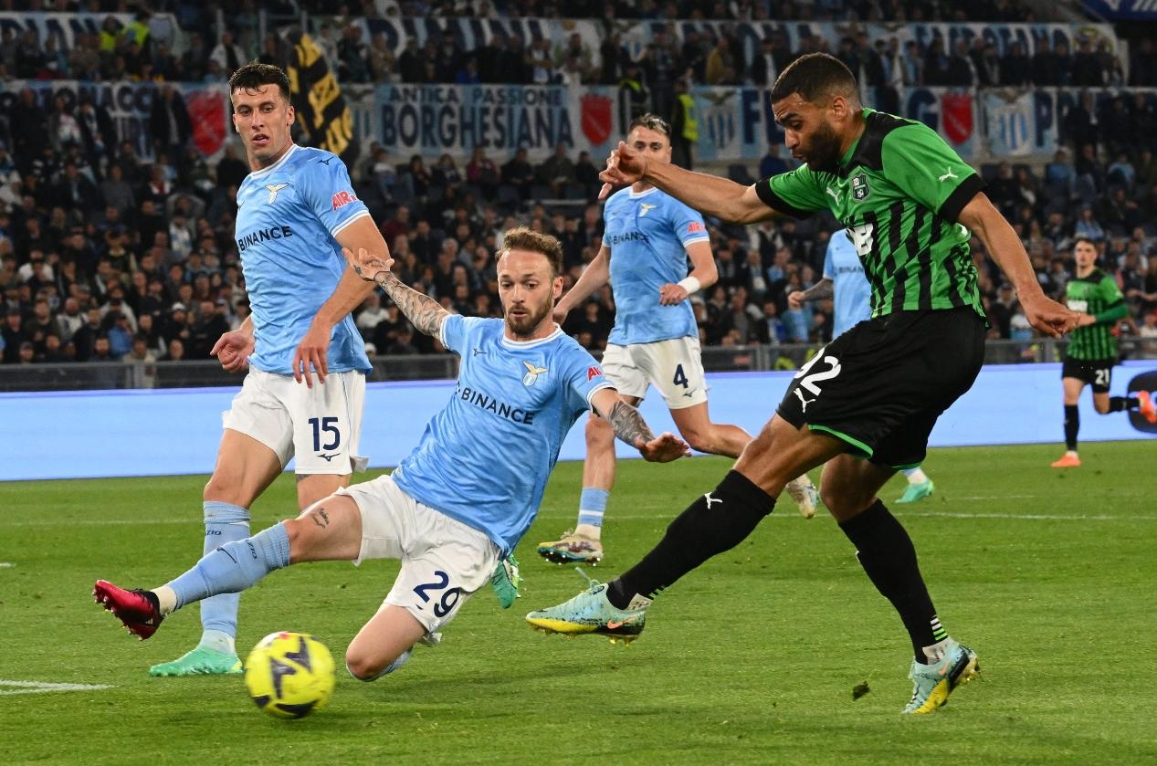 星空体育官方网站-那不勒斯客场不敌拉齐奥,遭遇伤病后果-第2张图片-星空体育官方网站 星空体育官方网站-那不勒斯客场不敌拉齐奥,遭遇伤病后果-第2张图片-星空体育官方网站