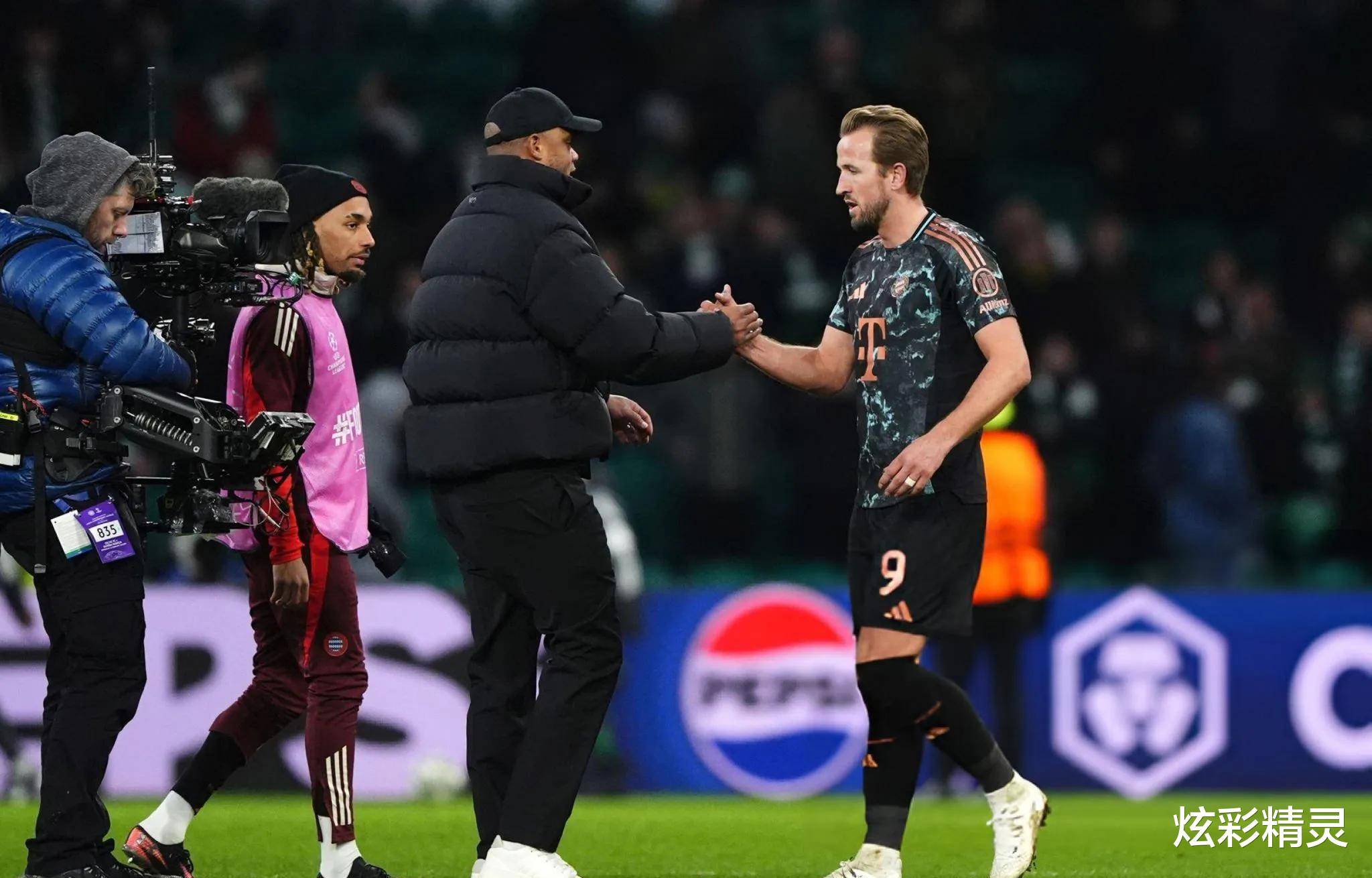 星空体育官方网站-门兴踢平法兰克福,保持不败-第2张图片-星空体育官方网站 星空体育官方网站-门兴踢平法兰克福,保持不败-第2张图片-星空体育官方网站