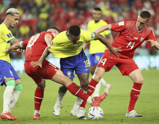 星空体育app-西班牙队逆转瑞士队，晋级欧国联决赛-第2张图片-星空体育官方网站