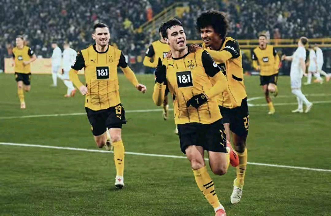 星空体育官网-霍芬海姆球员面临封闭训练,集中备战对手-第1张图片-星空体育官方网站 星空体育官网-霍芬海姆球员面临封闭训练,集中备战对手-第1张图片-星空体育官方网站