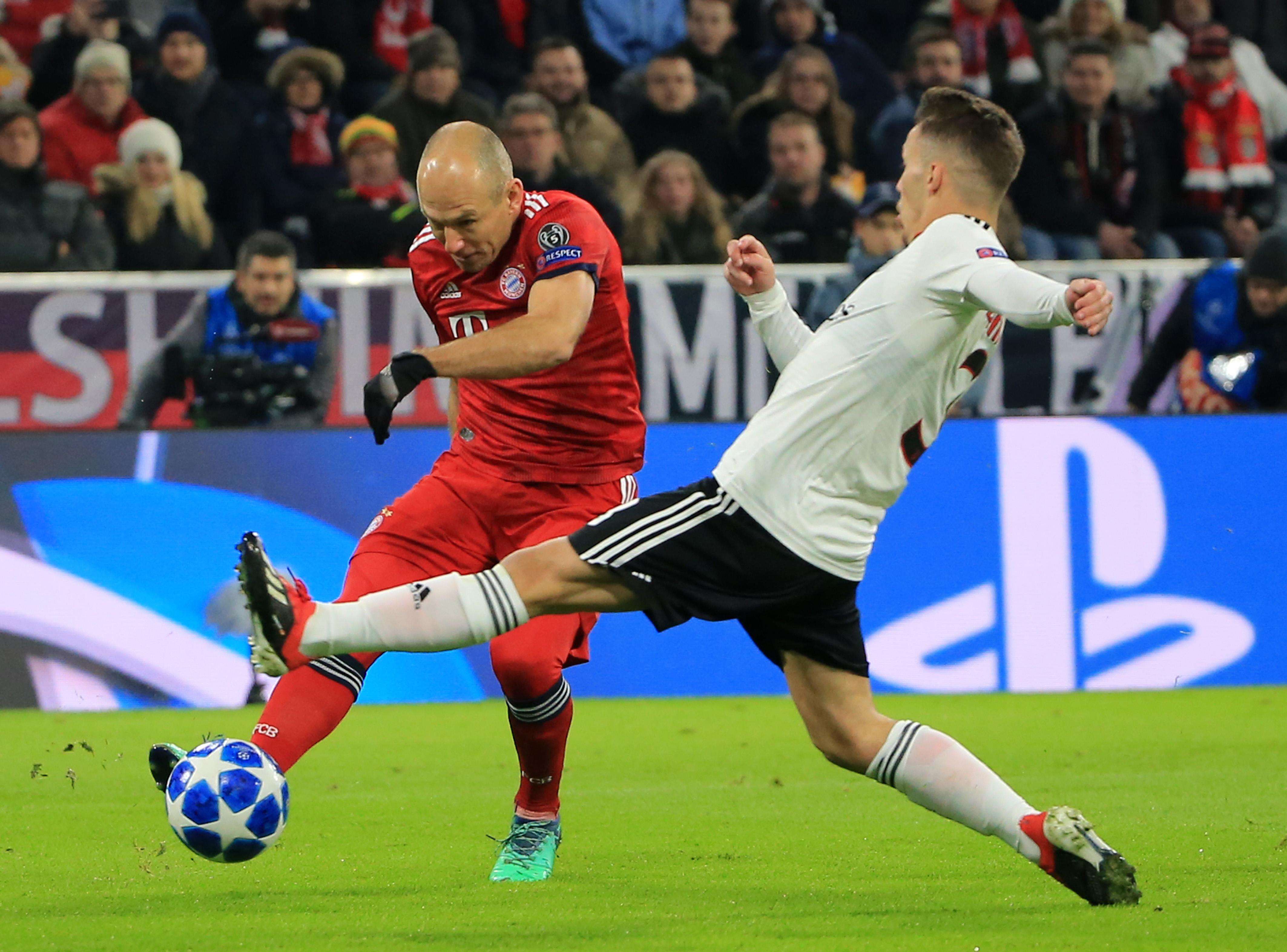 星空体育官方网站-荷兰队遭遇挑战,与瑞典队争夺国际足球奖杯-第2张图片-星空体育官方网站 星空体育官方网站-荷兰队遭遇挑战,与瑞典队争夺国际足球奖杯-第2张图片-星空体育官方网站