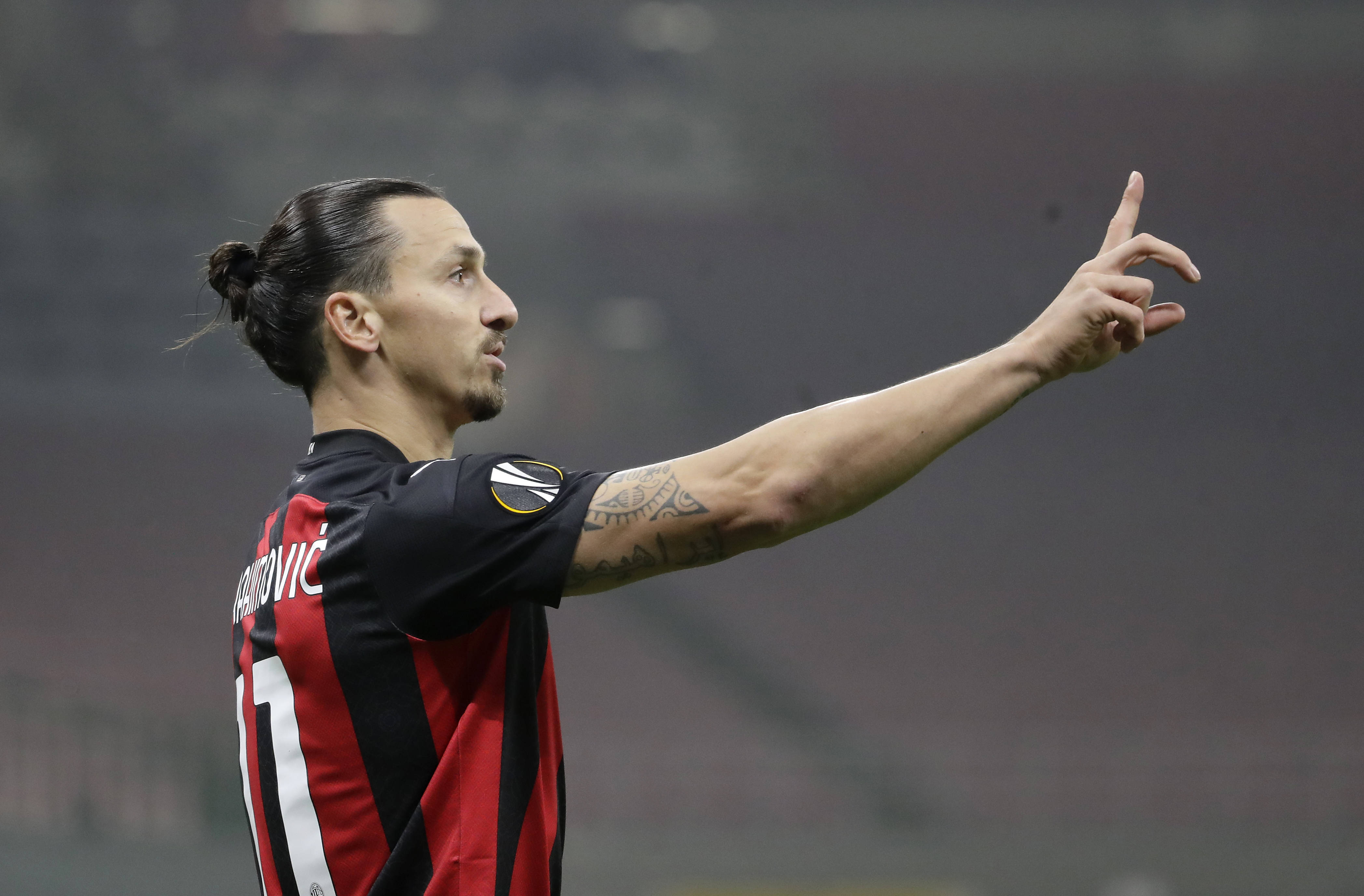 星空体育官网-比赛中出现意外,球员表现异常稳定-第1张图片-星空体育官方网站 星空体育官网-比赛中出现意外,球员表现异常稳定-第1张图片-星空体育官方网站